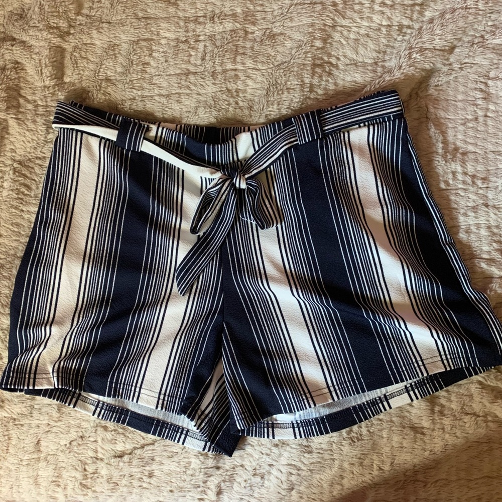 Stripe shorts 🩳